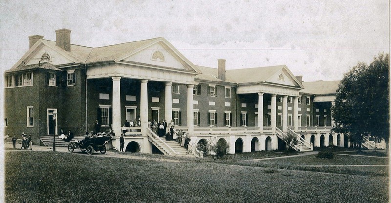 Building, Plant, Tree, Porch