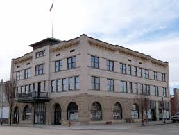 The Vale Hotel and Grand Opera House are two of the most historically significant buildings in Vale. 