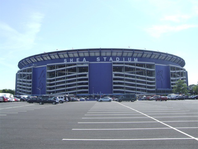 The stadium was built as modern as possible in 1961. As well as hosting baseball, it was also very important to the music industry.