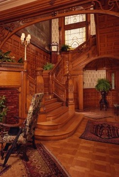 The Conrad-Caldwell House entryway (image from official website)