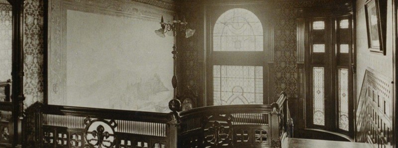 Historic photo of interior (image from official website)