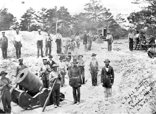 The South controlled the area prior to 1862. This photo shows a Confederate battery that was stationed adjacent to the lighthouse prior to the Union occupation of the Gulf Coast. 