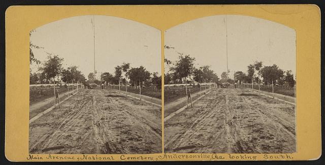 Photograph, Land lot, Soil, Parallel