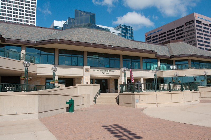 The museum is housed within this building.