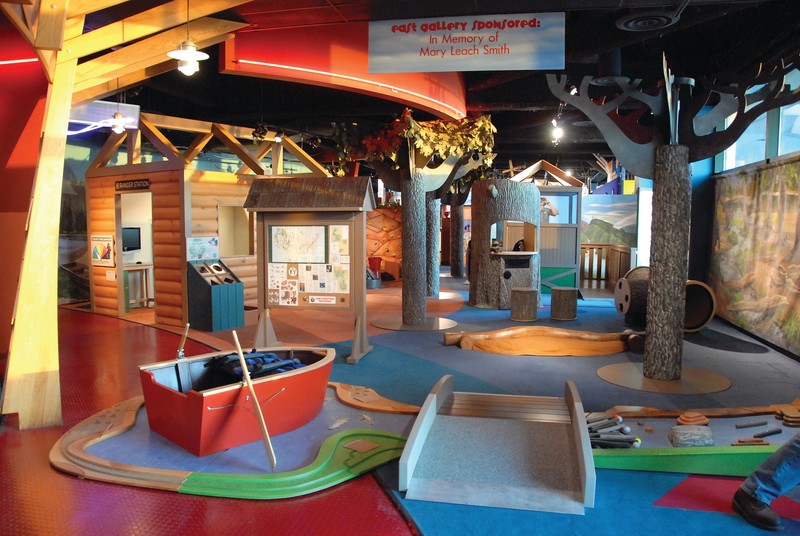 This exhibit centers around the outdoors.
