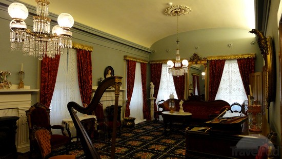 Sitting Room: One of the sitting rooms inside of the Beehive House used by Young and his family.