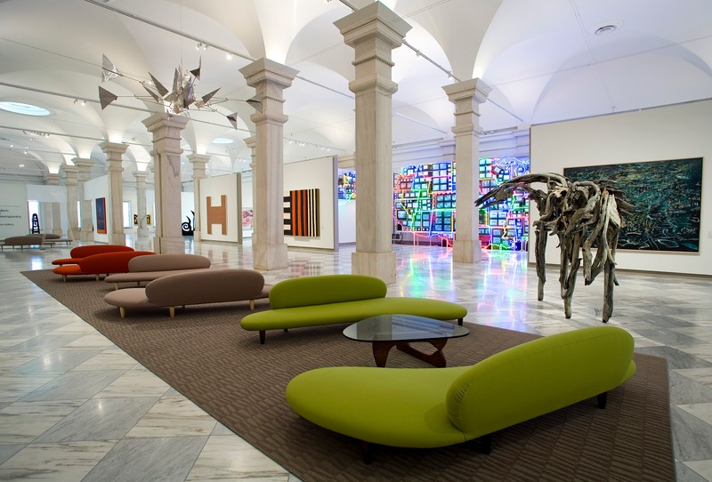 View of the Lincoln Gallery at the Smithsonian American Art Museum. Image by Wknight94 talk. Licensed under CC BY-SA 3.0 via Wikimedia Commons.