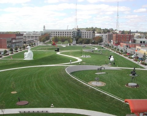 Half Marathon Route (Source http://www.damtodam.com/routehighlights/sculpture1.jpg)