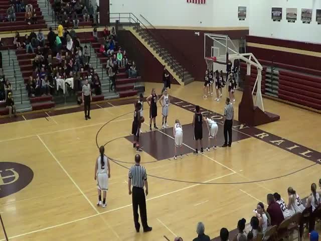 Sports Hall Interior (Source http://ve.hudl.com/5734/67534/184497/1994469/CH/012/KrQa_XL.jpg?v=BFCBC6C82005D108)