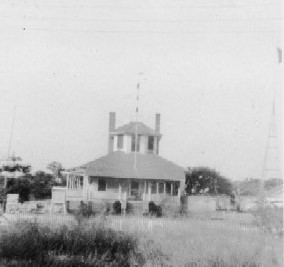 U.S. Weather Bureau Station 1943