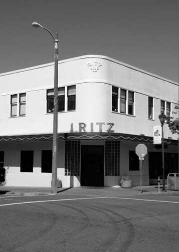 The Ritz Building after its 1947 redesign