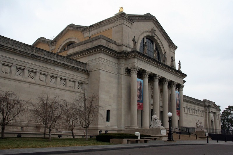 The St. Louis Art Museum is located in the former Palace of Arts Building, which was used for the 1904 World's Fair. The museum contains an impressive collection that showcases almost every culture around the world.