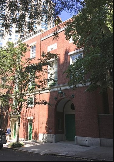 Building, Window, Sky, Tree