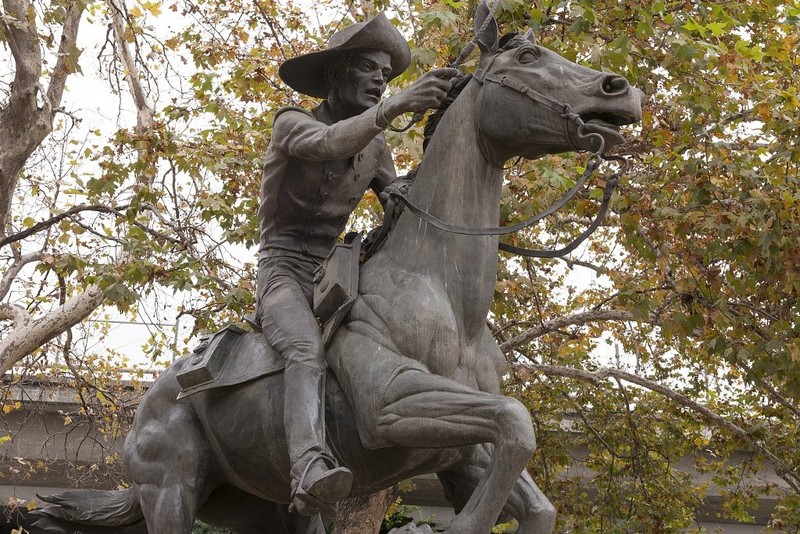 A closer look at the statue. Sculptor Thomas Holland used his 11-year old nephew as a basis for the young rider. Horse and rider comprise 8.5ft of the statue's total 15ft height. (Library of Congress)