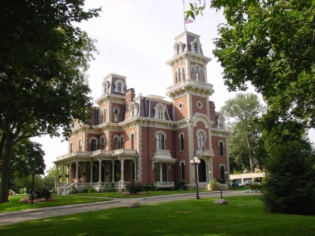 Terrace Hill is the Iowa's governor's mansion. It was built in 1869 and is an excellent example of Second Empire architecture.