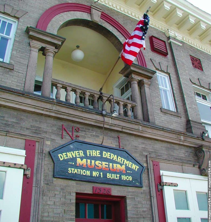 The front of the museum which welcomes visitors into the center.