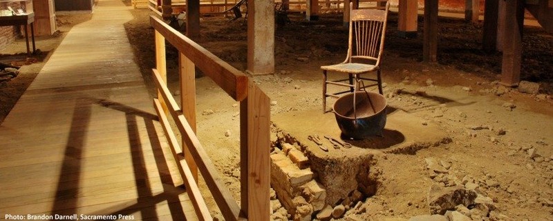 The Museum offers Sacramento Underground tours, giving a glimpse into the disused remnants of the city's original ground level, before it was "jacked up" to prevent further damage from flooding.