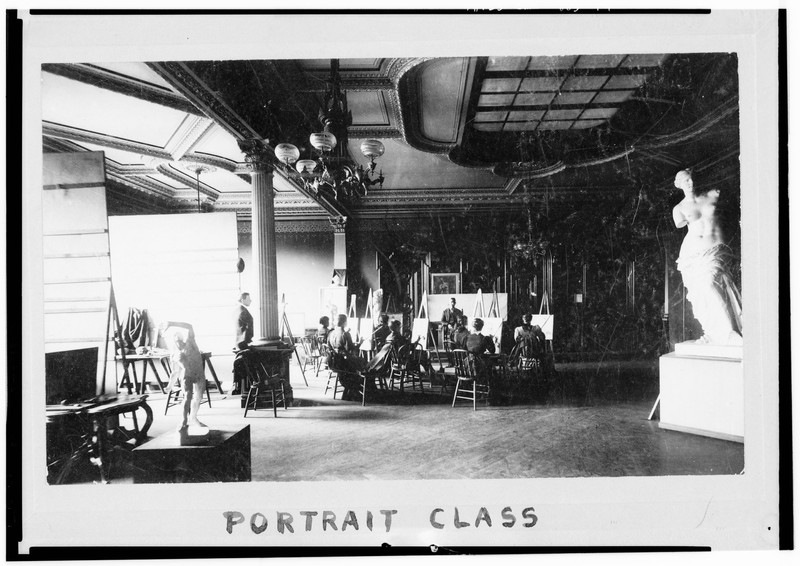 A photo from around 1910 depicting art classes at the Crocker Museum. The tradition continues today with art classes held in the Teel Family Pavilion studios. Library of Congress.