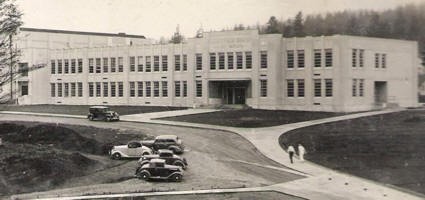 Marshfield High School 1940