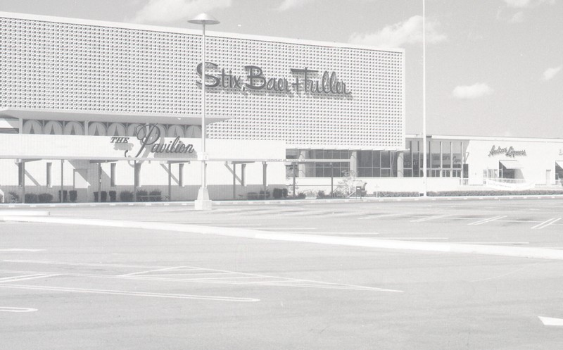 Stix, Baer and Fuller at River Roads Mall, 1961