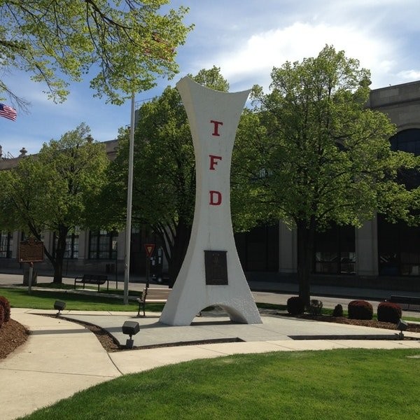 This memorial was dedicated in 1963 and is located directly across from the Toledo Fire Department headquarters.