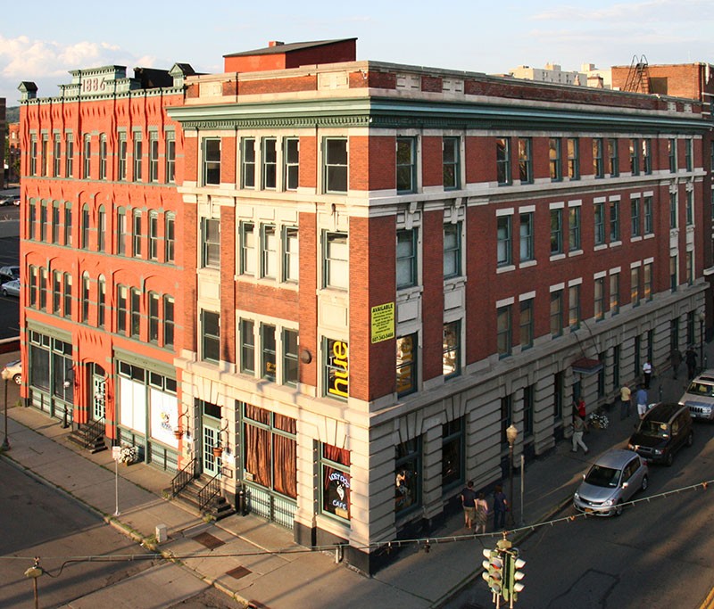 The Hull-Grummond Buildings.