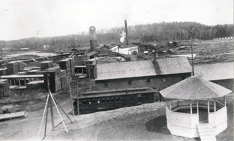 Lumber Mill, Lumber Town, Town houses, Winchester Townsite