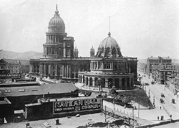 Photo of the former city hall. 