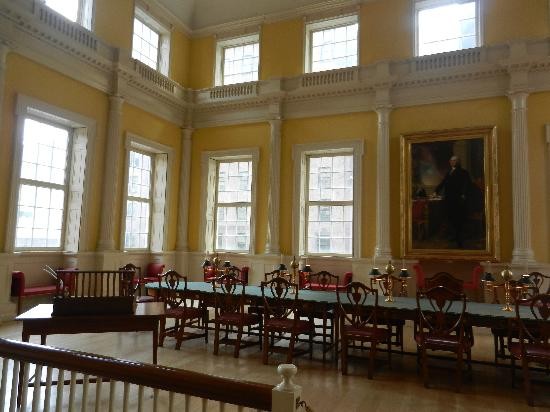 The Senate Chamber at Connecticut's Old State House. Directly adjacent to the Senate, across the hall, is the House of Representatives.