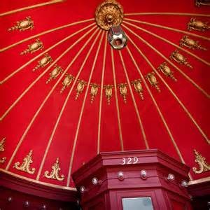 close up of the dome of the theatre from the outside