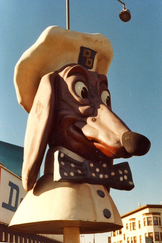 "Doggie Diner head in San Francisco, 1980" by GeorgeLouis at English Wikipedia. Licensed under CC BY-SA 3.0 via Wikimedia Commons - http://commons.wikimedia.org/wiki/File:Doggie_Diner_head_in_San_Francisco,_1980.jpg#/media/File:Doggie_Diner_head_in_S