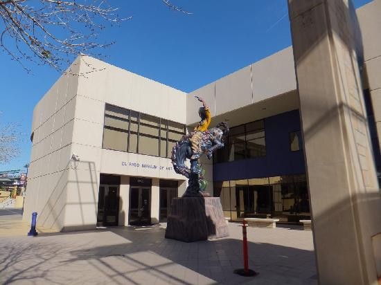 Entrance area to the museum.