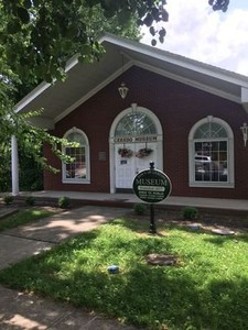 The Ceredo Historical Society Museum has been in operation since around 1975. The current building was constructed in 1995. Image courtesy of the author. 