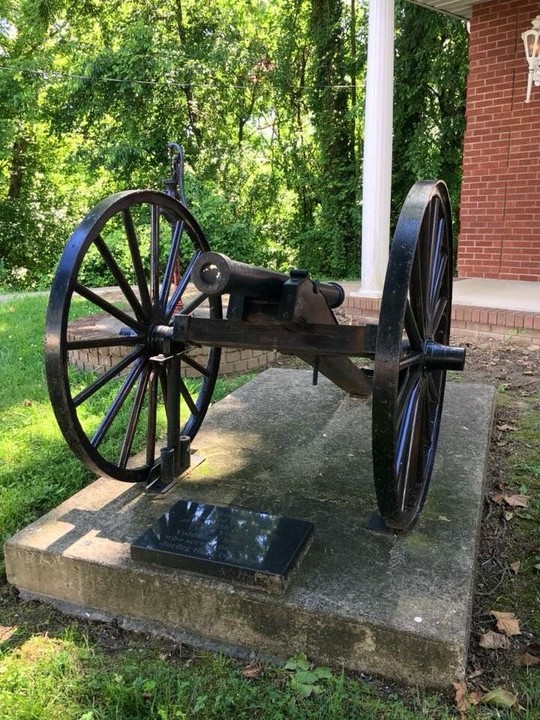 Outside the museum stands a replica cannon honoring a local Civil War regiment, the 5th WV Volunteer Infantry. Image courtesy of the author.