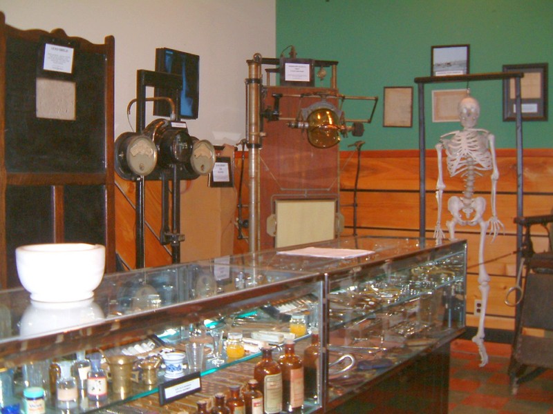Old medical instrument exhibit