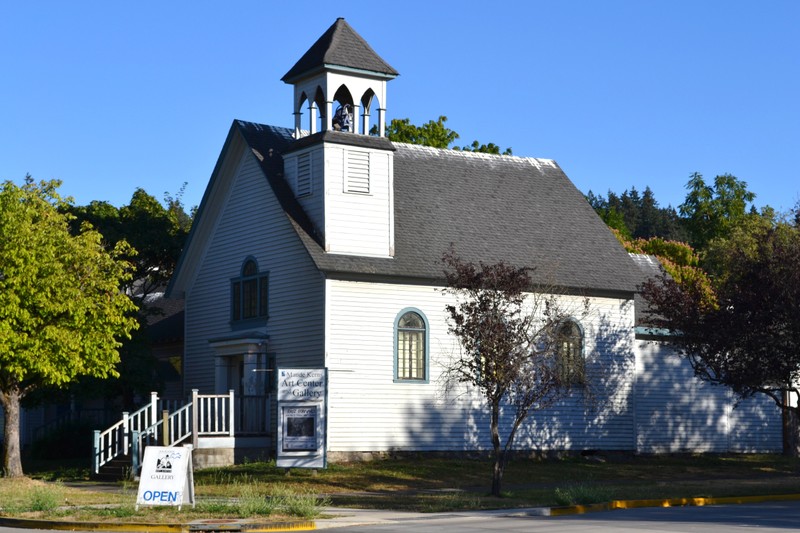 The Maude Kerns Art Center is named after Maude Irvine Kerns (1876-1965), an artist and the former director of the University of Oregon Arts Department.