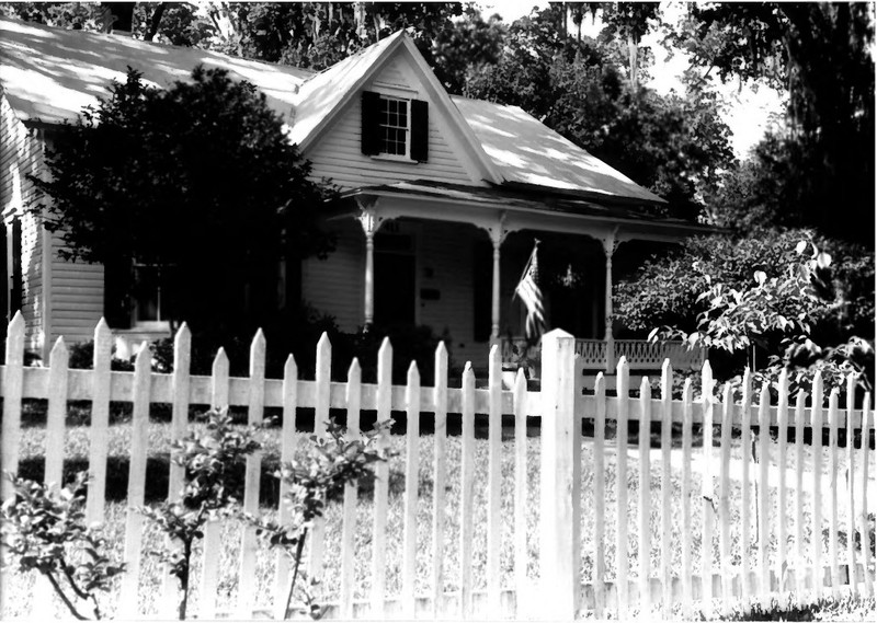 Wood, Property, Picket fence, House