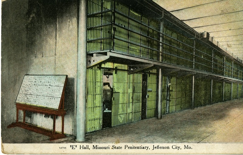 Postcard showing the cellblocks in "E-Hall" at the Missouri State Penitentiary. Postcard mailed in 1954. Image courtesy of the Missouri State Museum's collection.