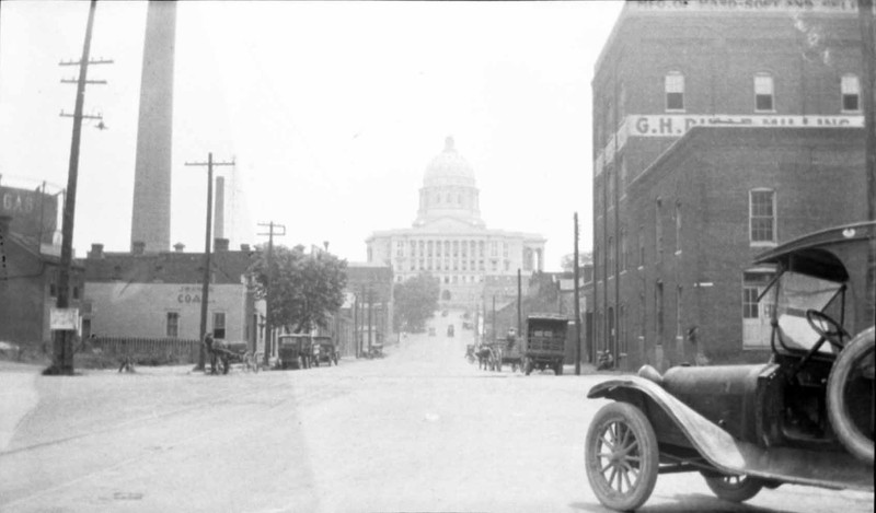 View of the Missouri State Capitol from West Main Street/Mill Bottom area c. 1923.
Courtesy of the Missouri State Museum's Collection