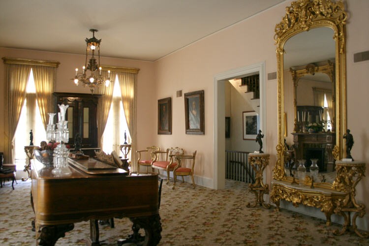 The Drawing Room. Credit: Cole County Historical Society