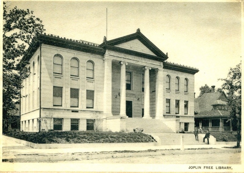 Joplin Carnegie Library shortly after completion