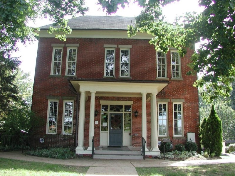 View of the Fairfax Museum and Visitor Center, once the Fairfax Elementary School