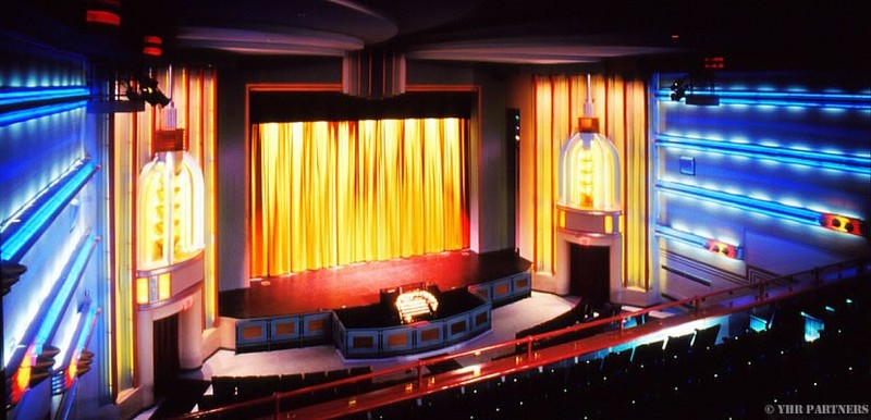 The building's architecture consists of a blend of early commercial and Art Deco styles.