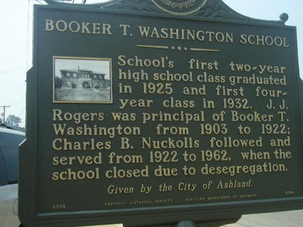 A historic marker commemorates Booker T. Washington School