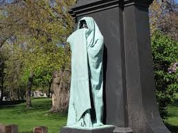 Eternal Silence statue at the grave of Dexter Graves in Graceland Cemetery