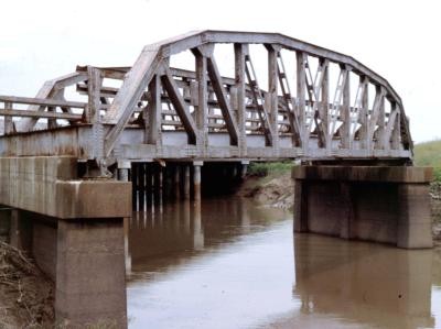 The Cache River Bridge after it was replaced and abandoned