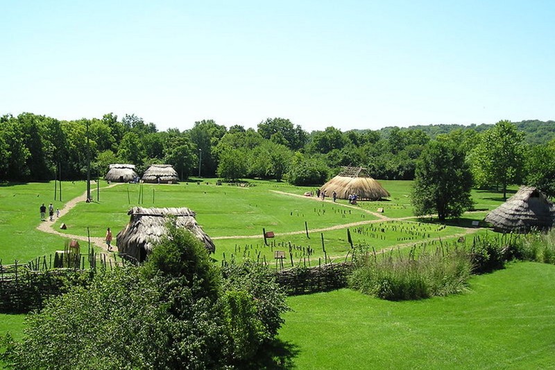 Fort Ancient State Memorial grounds