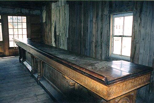 Old bar in Bannack Saloon