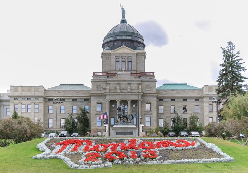 The Montana State Capitol was built in two stages, finally being completed in 1909.