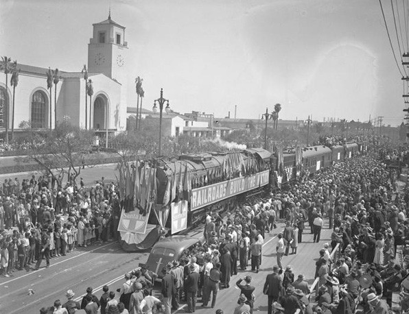 Los Angeles Union Station in the late 1930s. 